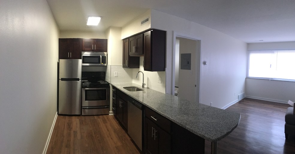 Beautiful Upgrades - Thirteen 20 Seven Apartments