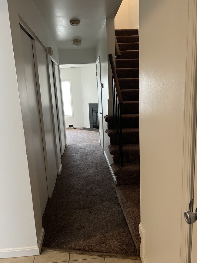 Building Photo - 5827 Suitland Rd