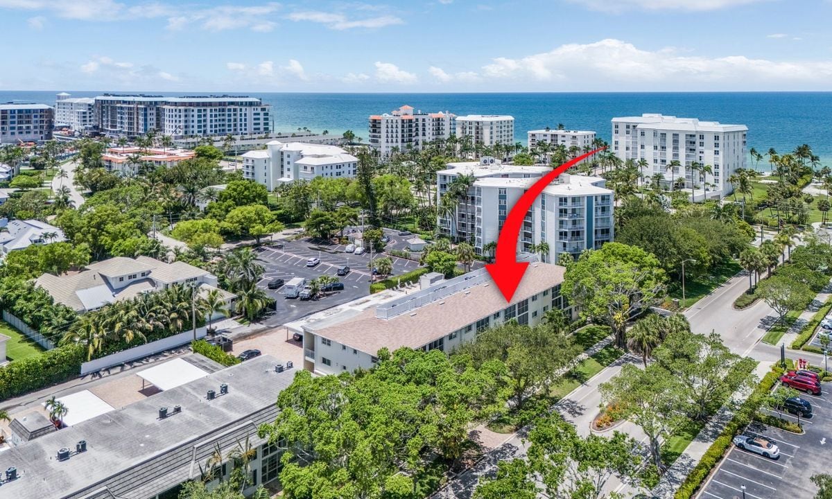 Building Photo - 234 Banyan Blvd