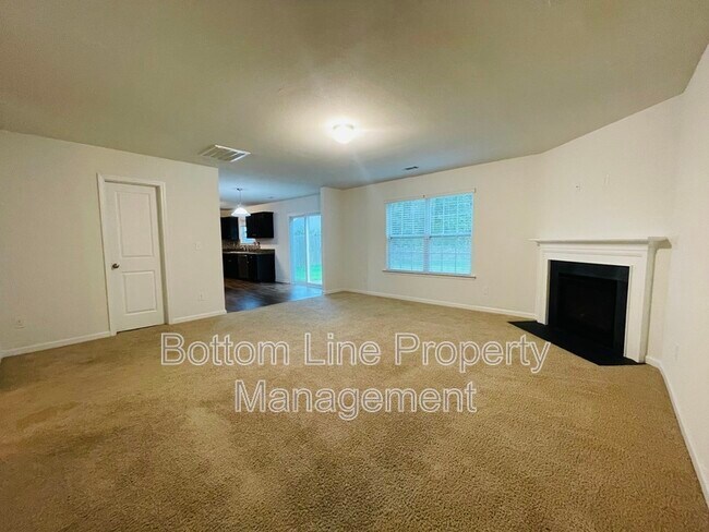 Building Photo - 5316 Park Brook Dr