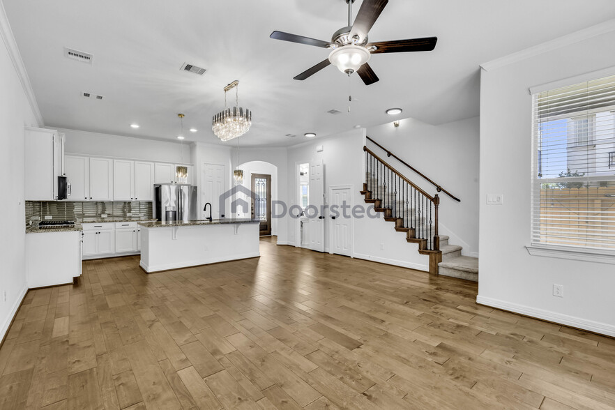 Building Photo - 1507 Peyton Oaks Pl