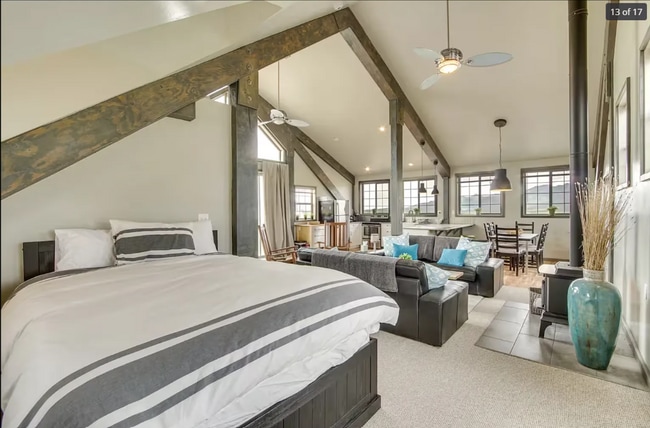 Building Photo - Serene Retreat Near Kolob Canyon – Fully F...