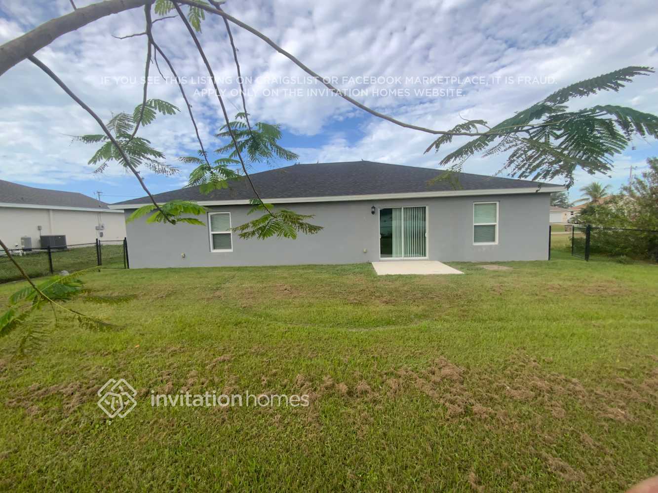 Building Photo - 241 NW 15th Pl