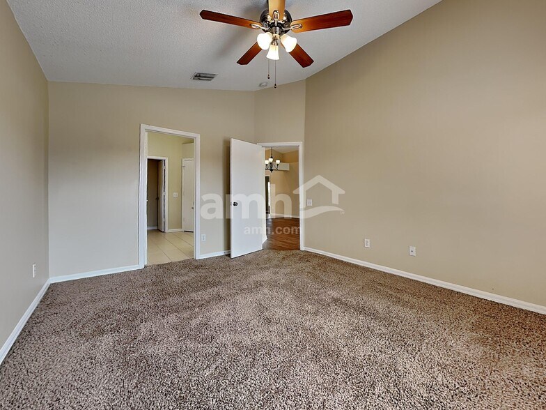 Building Photo - 10625 Cami Ct