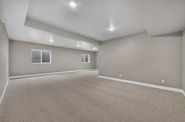 Building Photo - 10131 Lake Arbor Ln