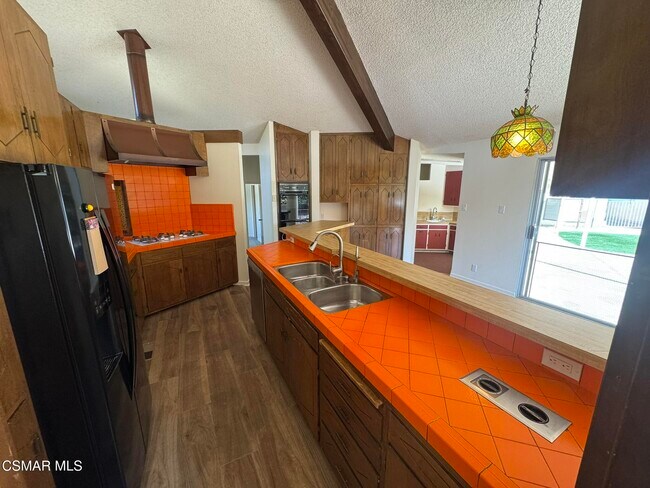 Building Photo - 381 Laguna Terrace