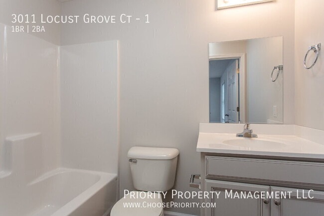 Building Photo - 3011 Locust Grv Ct