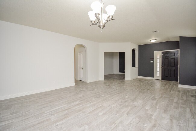 Building Photo - 7519 Muley Ln