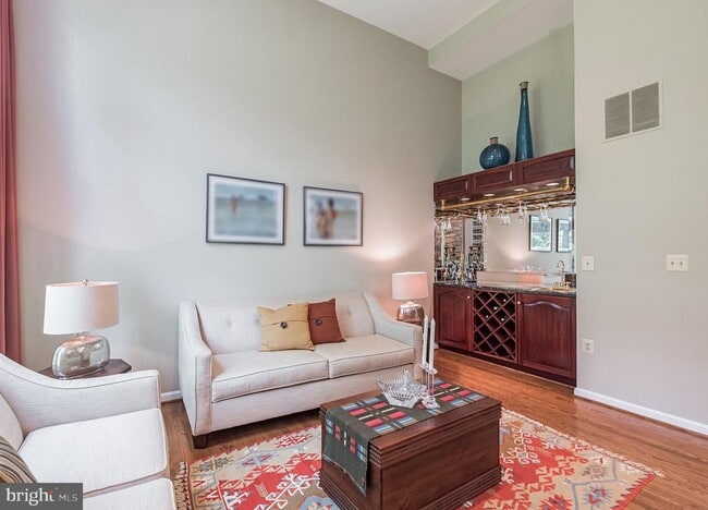 Building Photo - 5507 Thornbush Ct