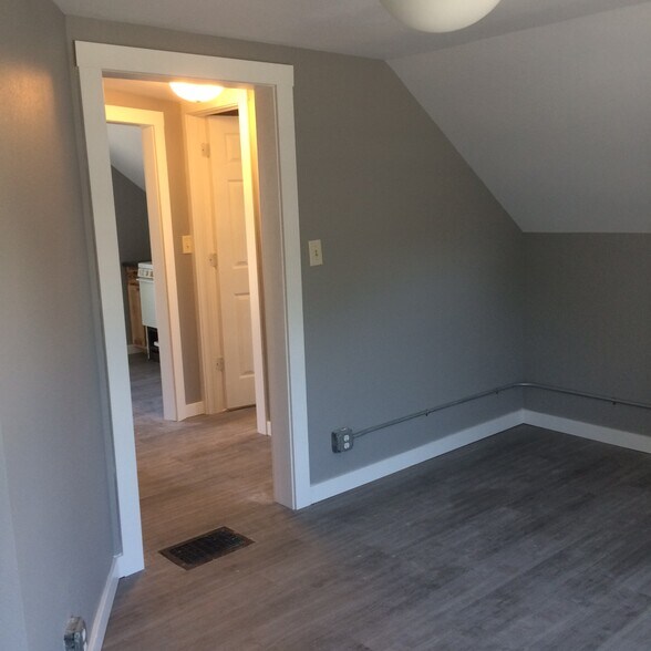 Building Photo - 1621-1623 Hyde Ave