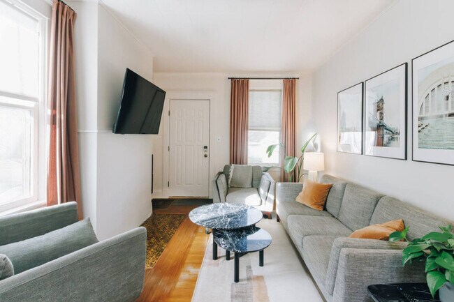 Building Photo - 3508 Tarpis Ave