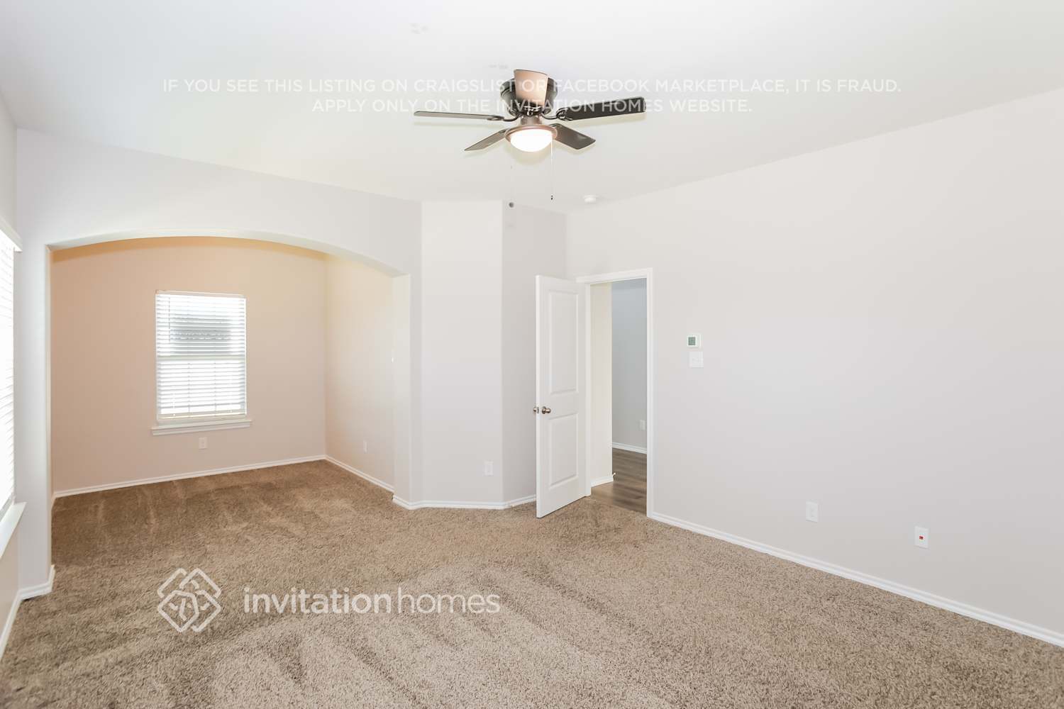 Building Photo - 800 Alton Dr