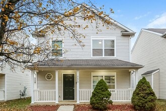 Building Photo - 2670 Patrick Henry Ave