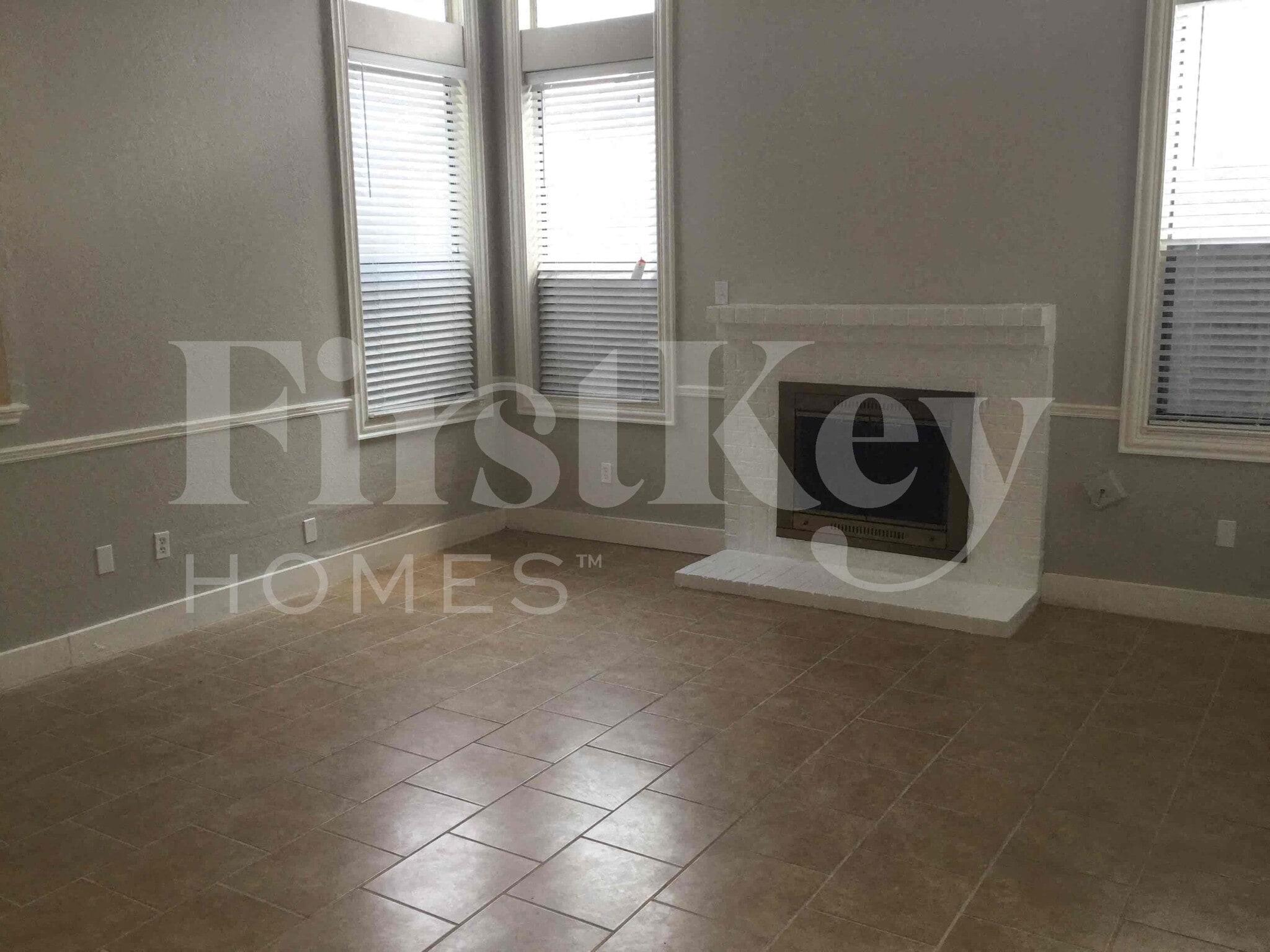 Building Photo - 5334 Riverport Dr