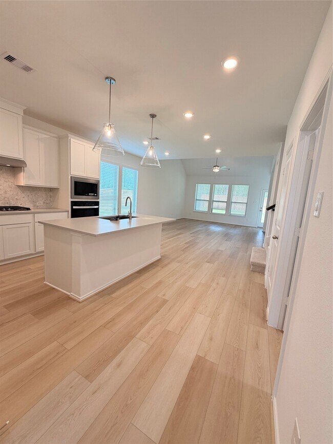 Building Photo - 22403 Sawmill Pass Ln