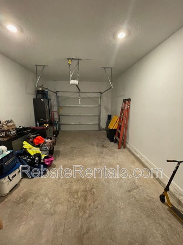 Building Photo - 347 Belfort Ct