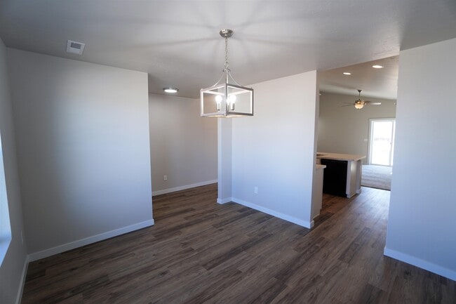 Building Photo - 3047 W Dark Sky St