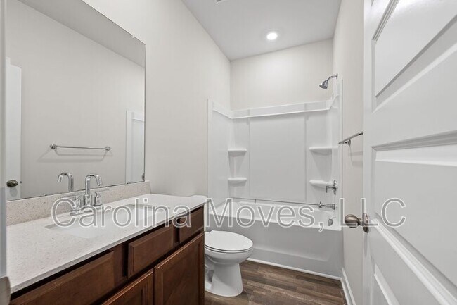 Building Photo - 628 Grays Creek Rd