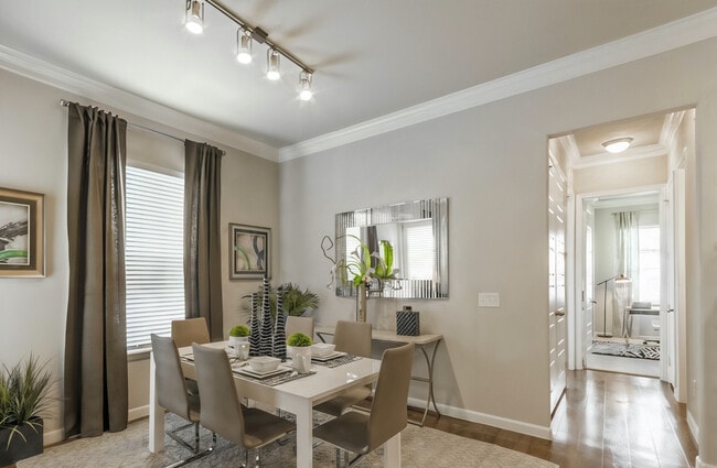 Building Photo - Where Elegance and Comfort Align!