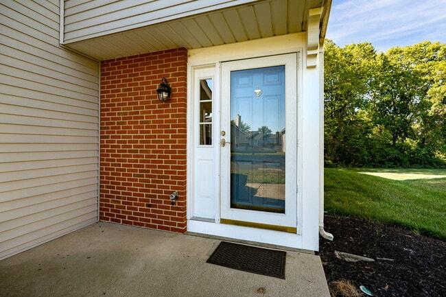 Building Photo - 1156 Bay Harbor Cir