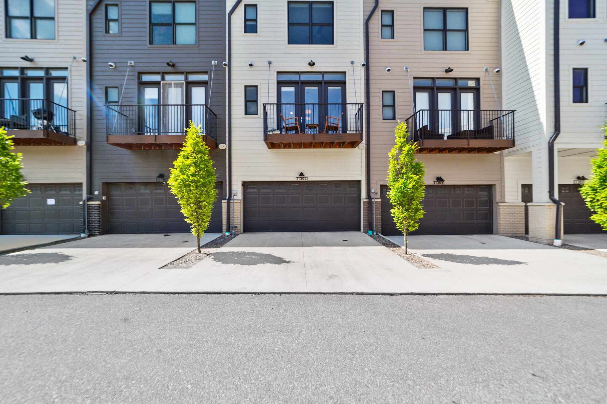 Building Photo - 11206 N Park Pl