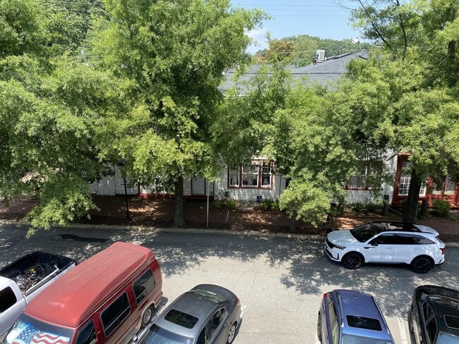 Building Photo - 199 Union St