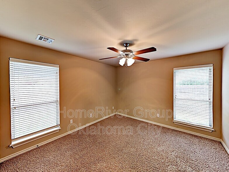 Building Photo - 19104 Canyon Creek Pl