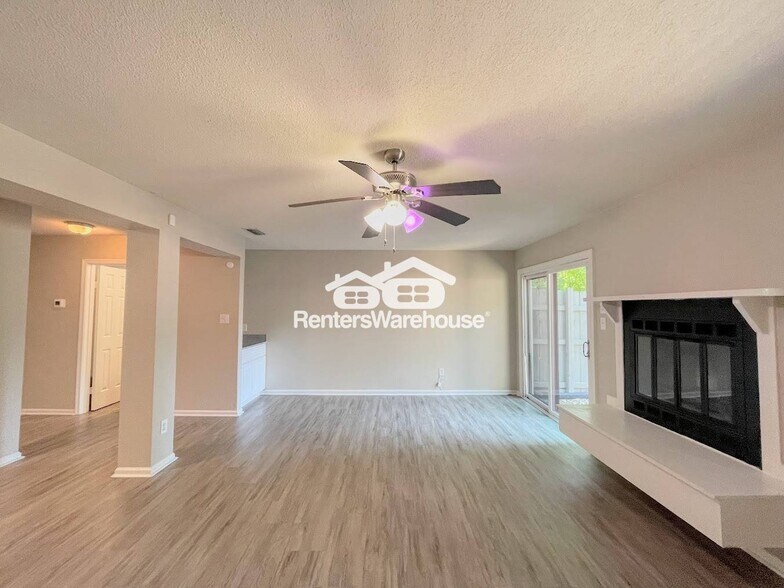 Building Photo - 4851 Tunlaw Ct
