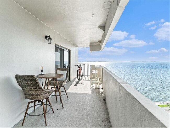 Building Photo - 4141 Bayshore Blvd