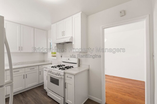 Building Photo - 5124 Benton Pl