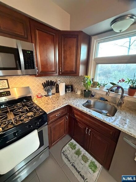 Building Photo - 106 Rochelle Pkwy