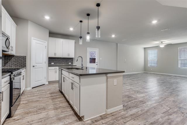 Building Photo - 3808 Barnett Rd