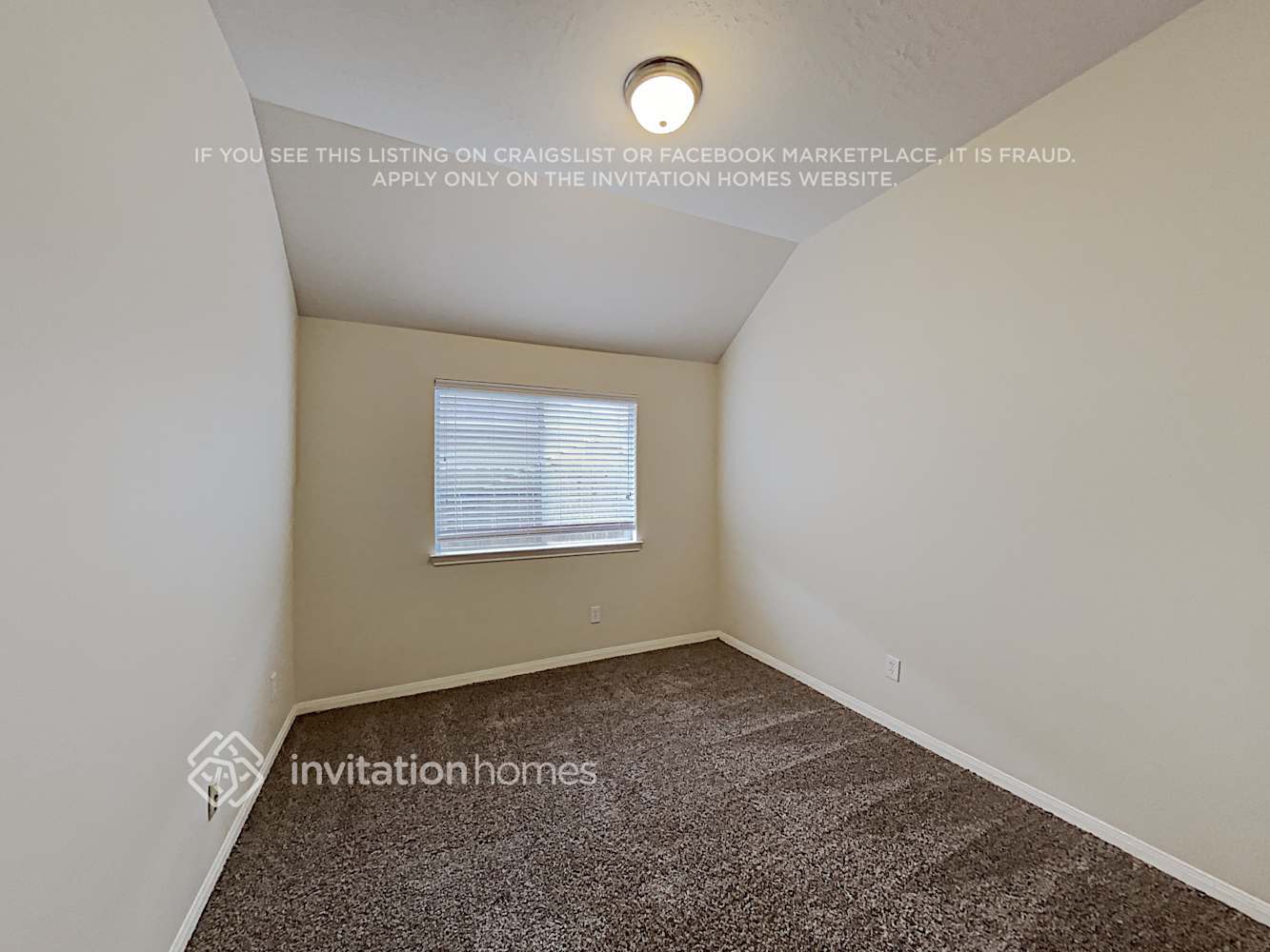 Building Photo - 1022 Bahia Vista Dr