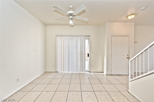 Building Photo - 1637 Cave Spring Dr