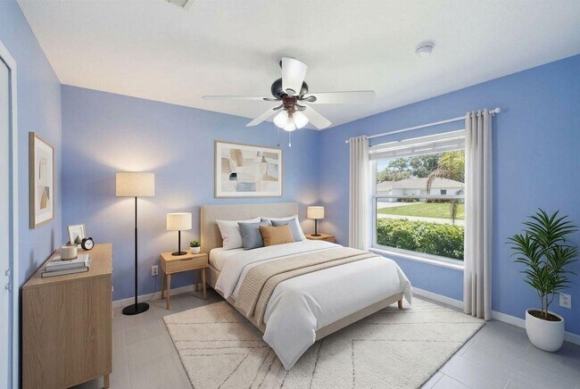 Building Photo - 1707 SE Manth Ln