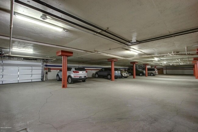 Building Photo - 333 M St