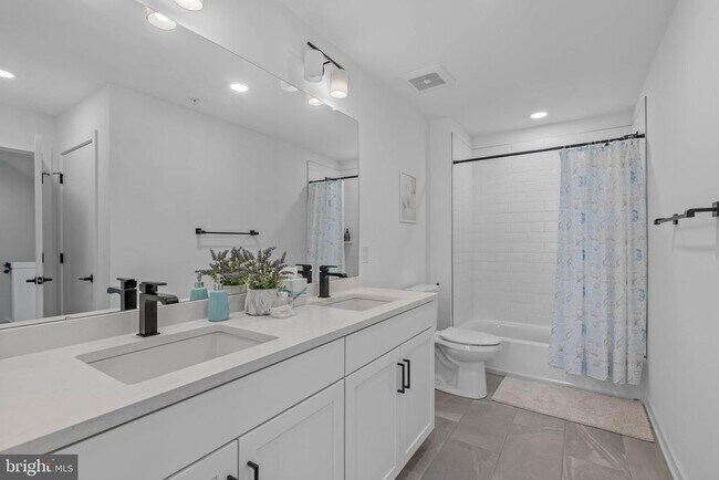 Building Photo - 3121 Sunrise Walk