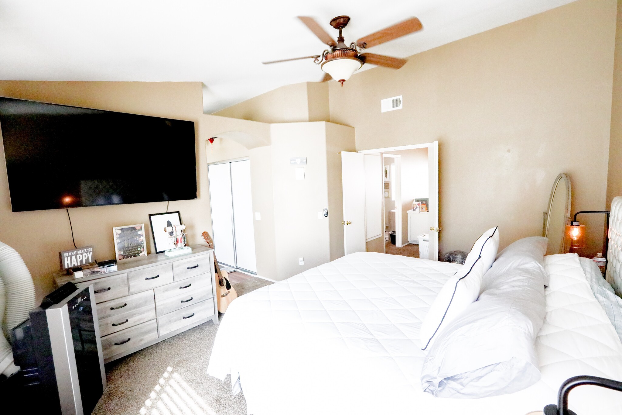 Building Photo - 401 Sanibelle Cir