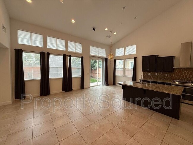 Building Photo - 656 Open Range Ave