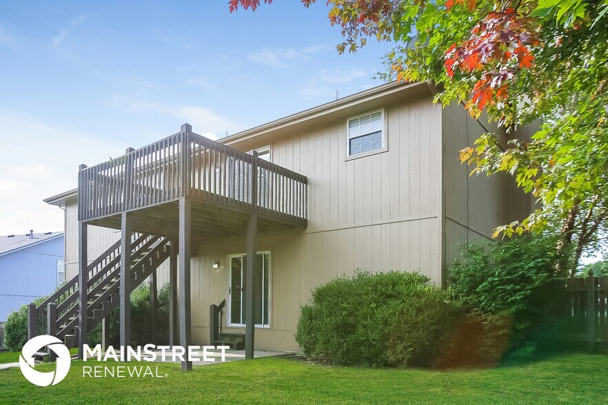 Building Photo - 1304 White Oak Pl