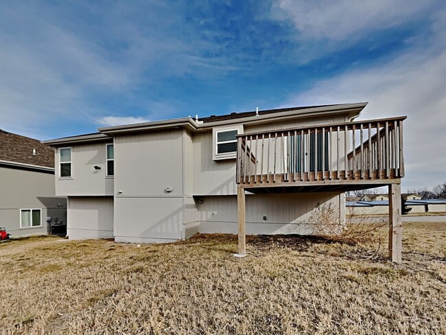 Building Photo - Newly Updated 3-Bed, 2.5-Bath Home with Movie Room & Modern Upgrades!