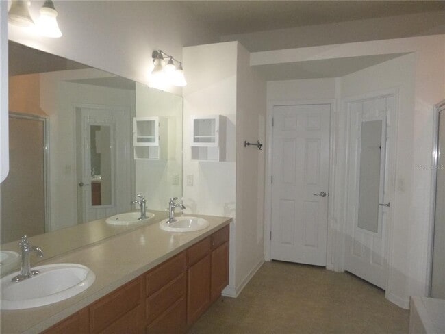 Building Photo - 967 Hill Flower Dr