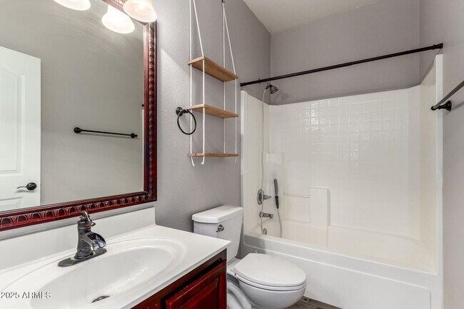 Building Photo - 3049 S Sierra Heights Cir