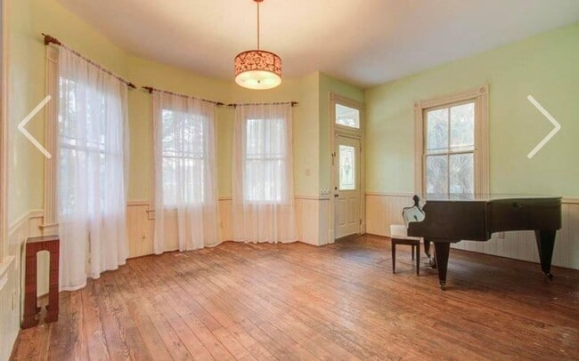 Building Photo - 2814 Avenue O 1/2