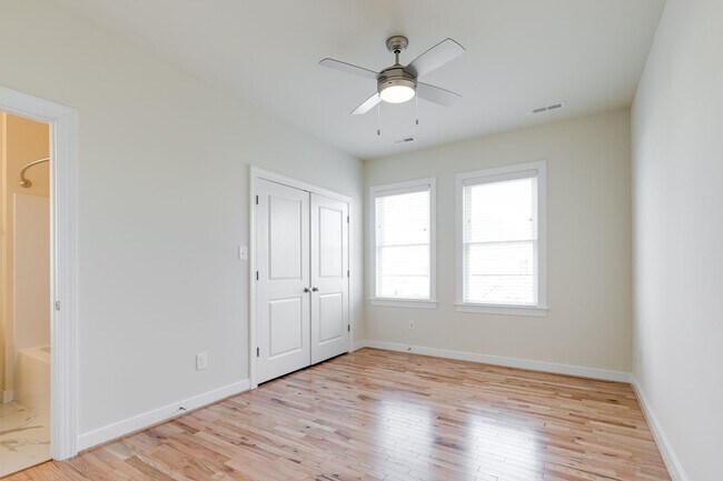 Building Photo - 1018 N 32nd St