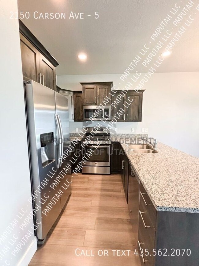 Building Photo - 2150 Carson Ave