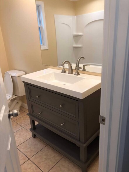 Building Photo - 80 Radcliffe Ave