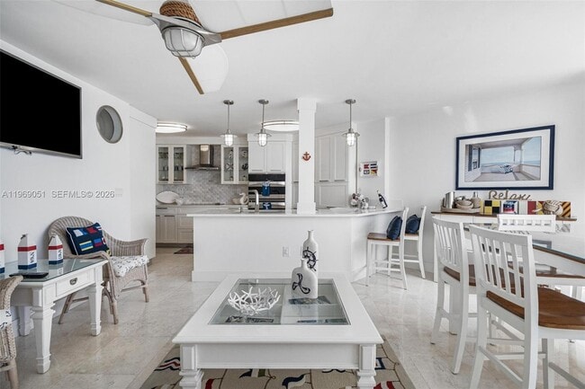 Building Photo - 7135 Collins Ave