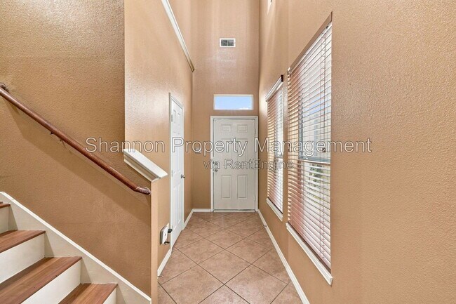 Building Photo - 16551 Pentonshire Ln