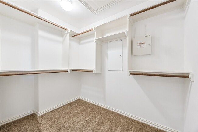 Building Photo - 14450 Kingston Cove Ln